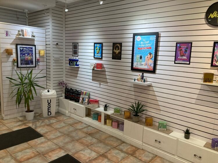 Popular & Growing Vape Store For Sale