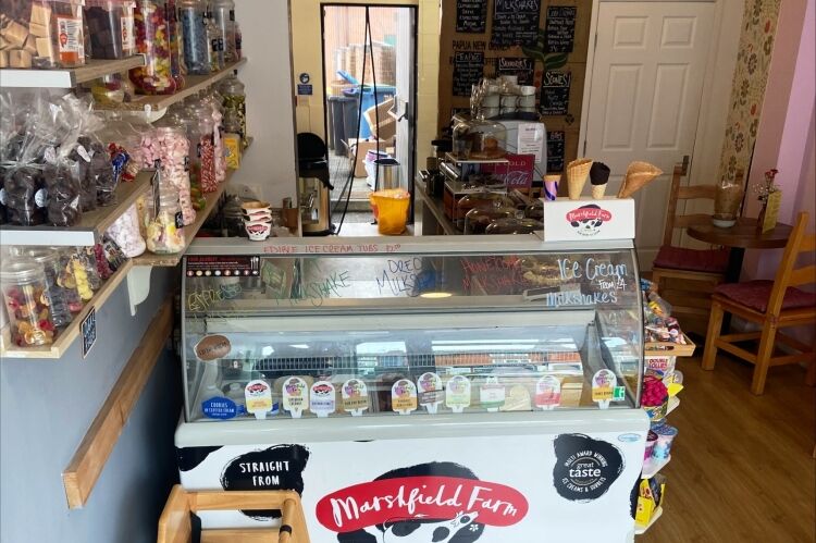 Cosy Café, Tea Room & Confectioners – Southam
