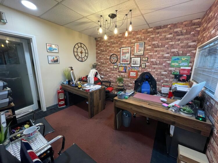 Indoor Care Sales Business with Showroom Photo 4