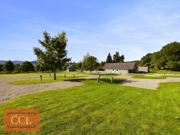 Stunning Holiday Cottage & Campsite Business near Dufftown Photo 4