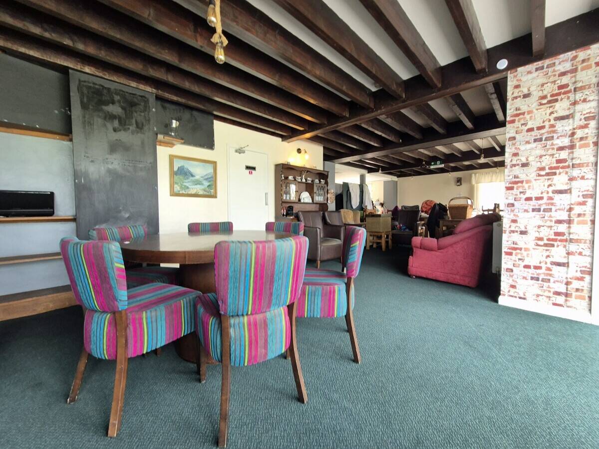 STUNNING SOLWAY COAST - VILLAGE PUB & RESTAURANT WITH LETTING ROOMS