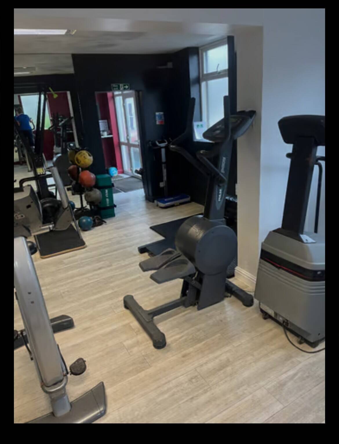 Well established gym for sale Photo 5