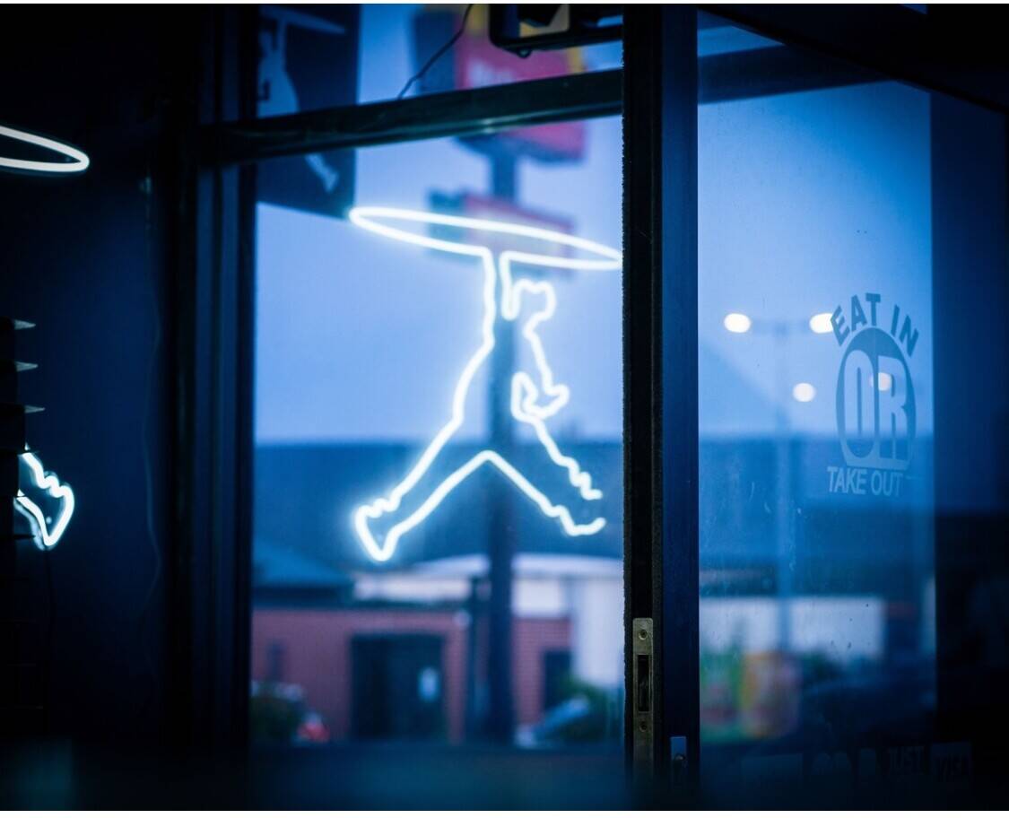 Pizza takeaway delivery shop
