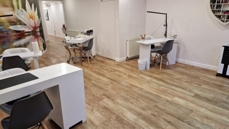 Thriving Beauty Salon & Nail Bar Based in York