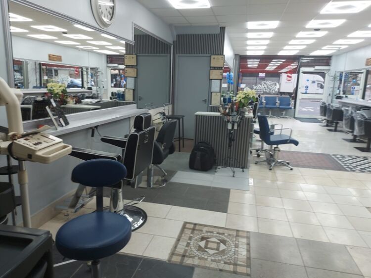 Popular & Profitable Hair Salon For Sale Photo 4