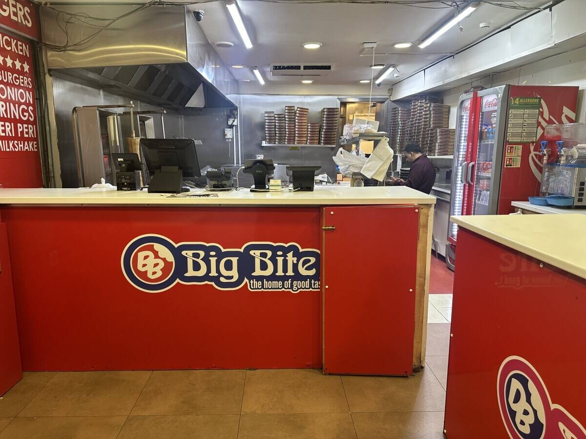 Fast Food Takeaway for sale in Radcliffe Photo 4