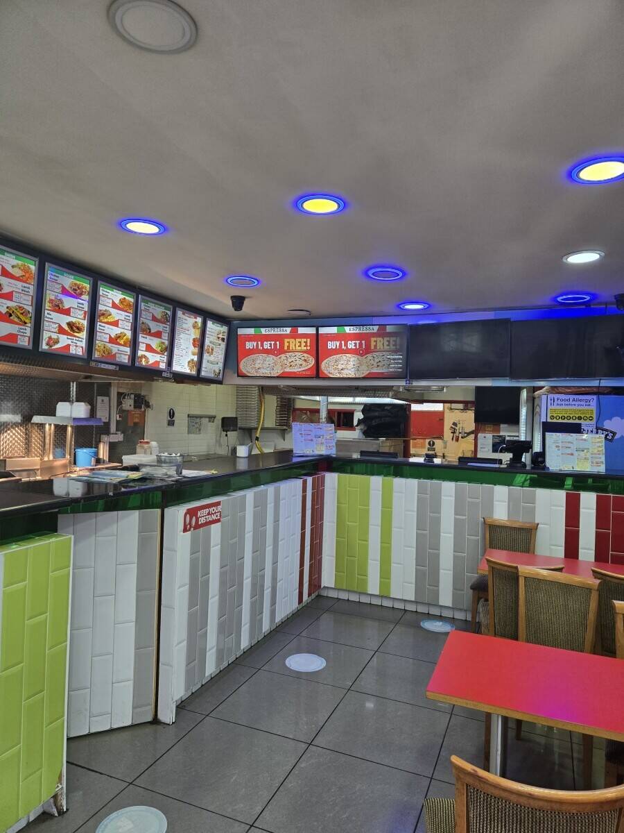 Pizza & kebab takeaway for sale Photo 4
