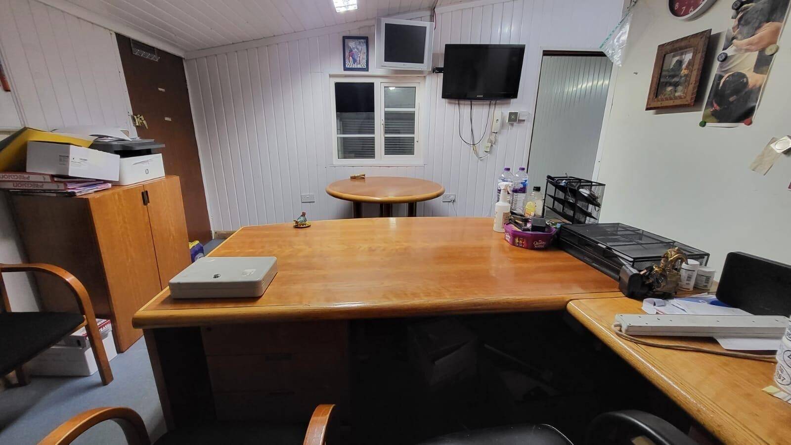 Chicken cutting Plant for Sale in West Bromwich Photo 4