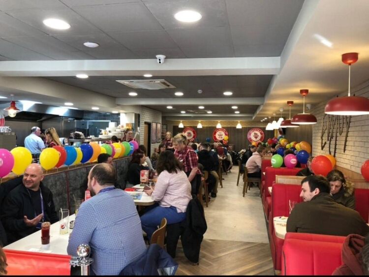 Highly Profitable Food establishment in a Prime Town Centre Location Photo 4
