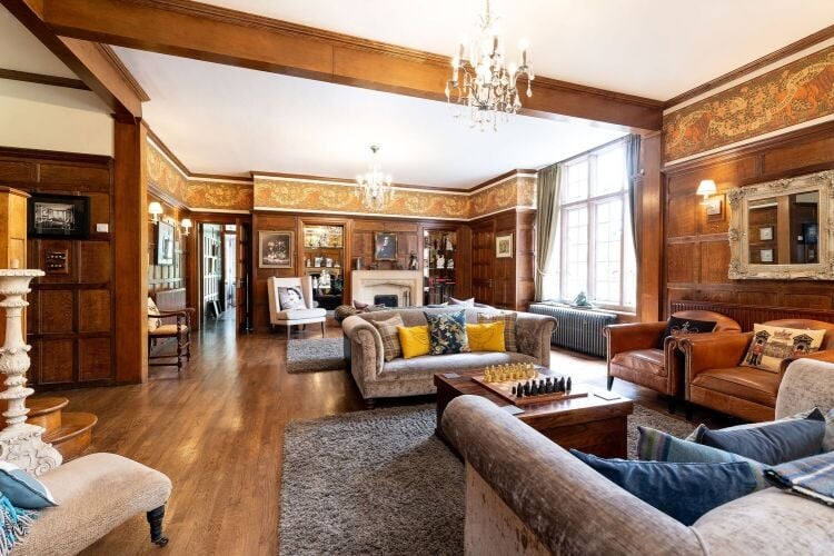 Luxurious Retreat in Scottish Highlands