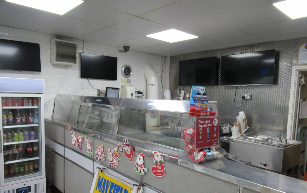 Busy Fish and Chip Shop For Sale in Darwen Photo 4