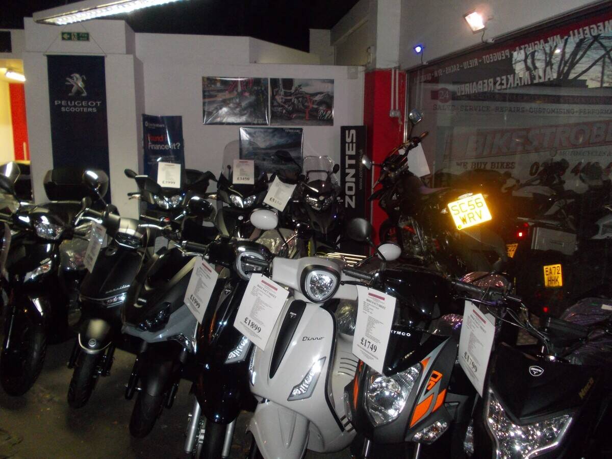Motorcycle Dealership for sale Barnet Photo 4