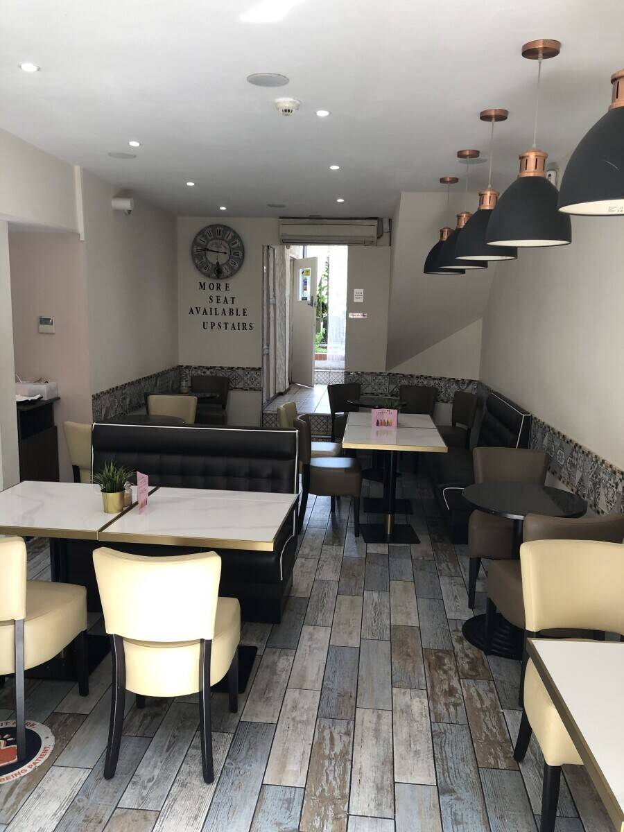 Cafe patisserie shop in Kingston 