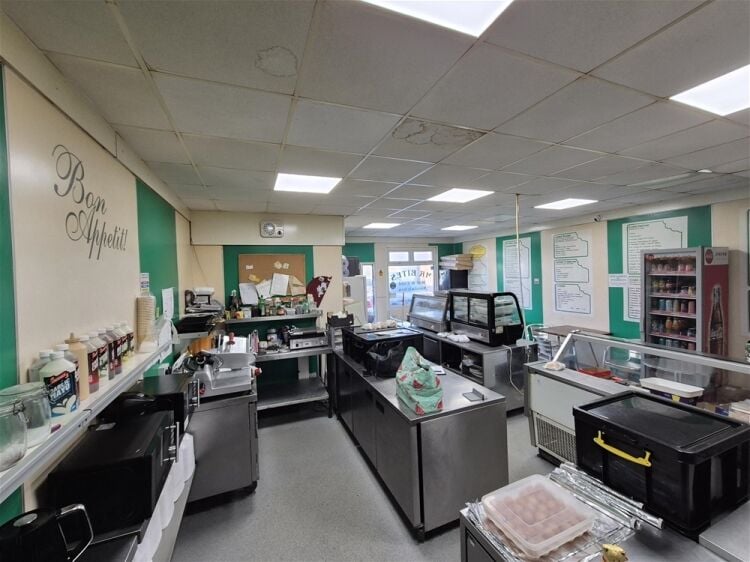 Cafe & Sandwich Bars For Sale in Glasshoughton Photo 4