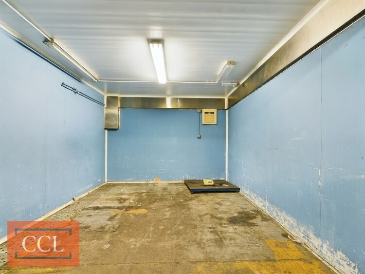 Detached commercial unit in Fochabers