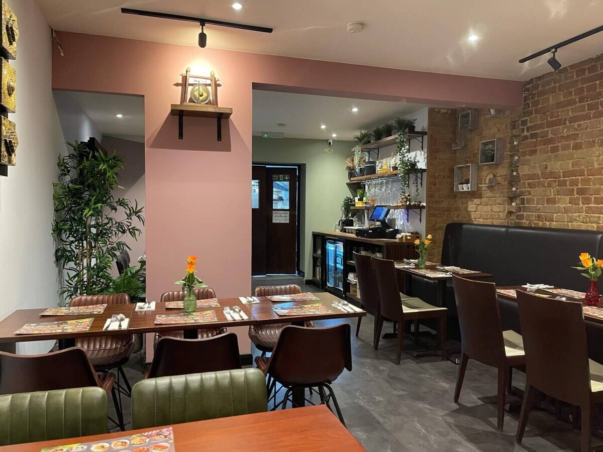 Restaurant for Sale in South Wimbledon, London