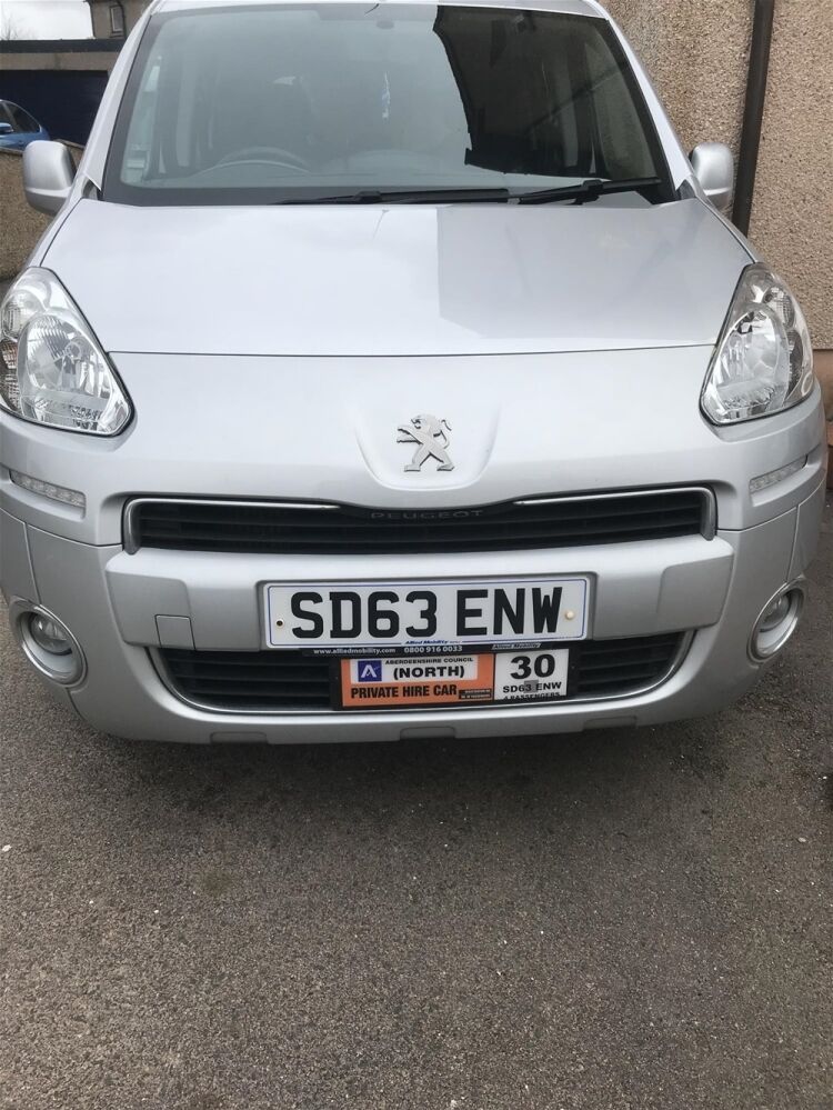 REDUCED -  PRIVATE TAXI HIRE COMPANY based ABERDEENSHIRE