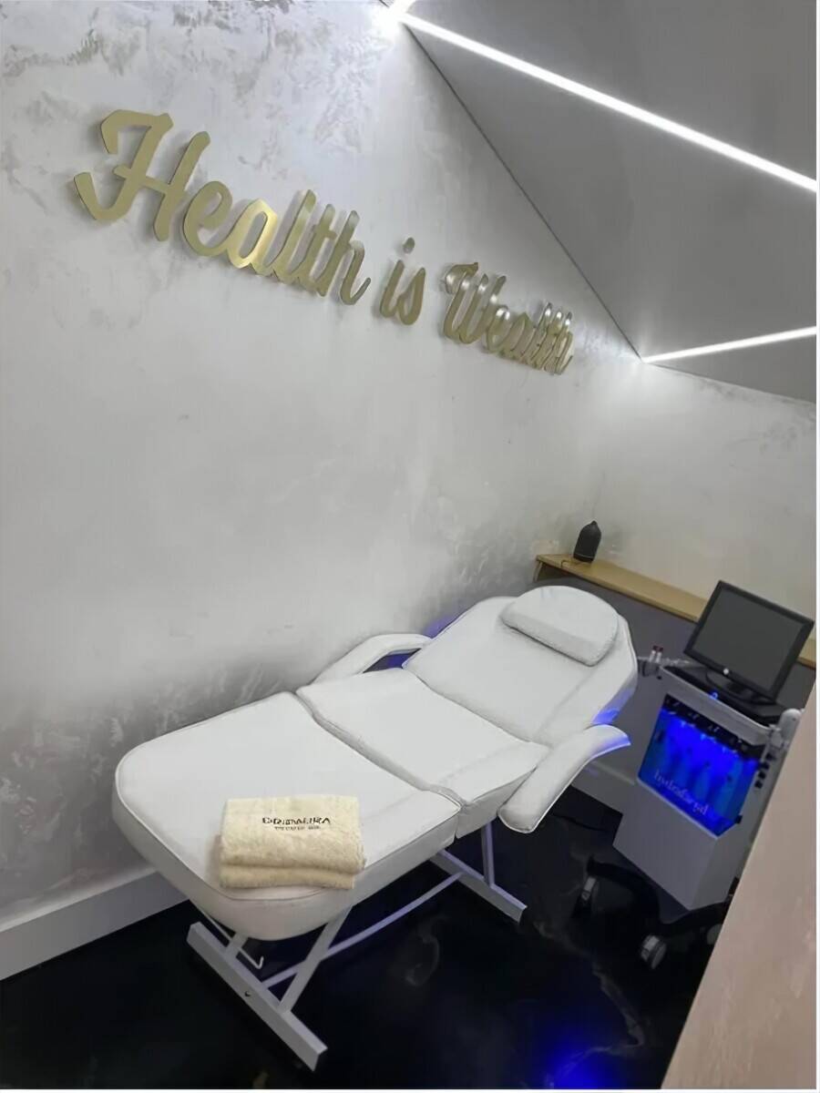 Health Clinic for Sale, Including All Equipment.