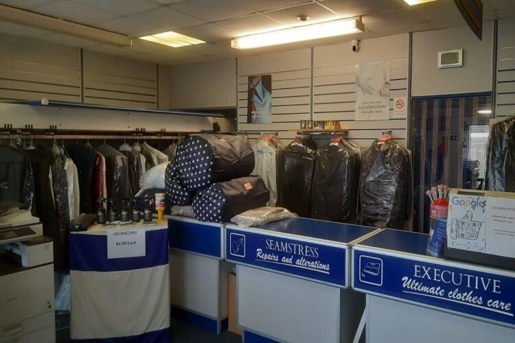 Established Dry Cleaning Business - Crawley Photo 4