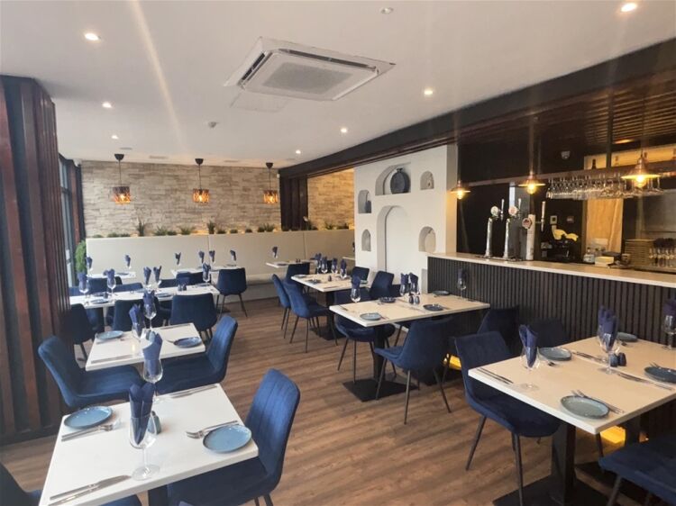 Licenced Trade, Pubs & Clubs For Sale in Leeds Photo 4