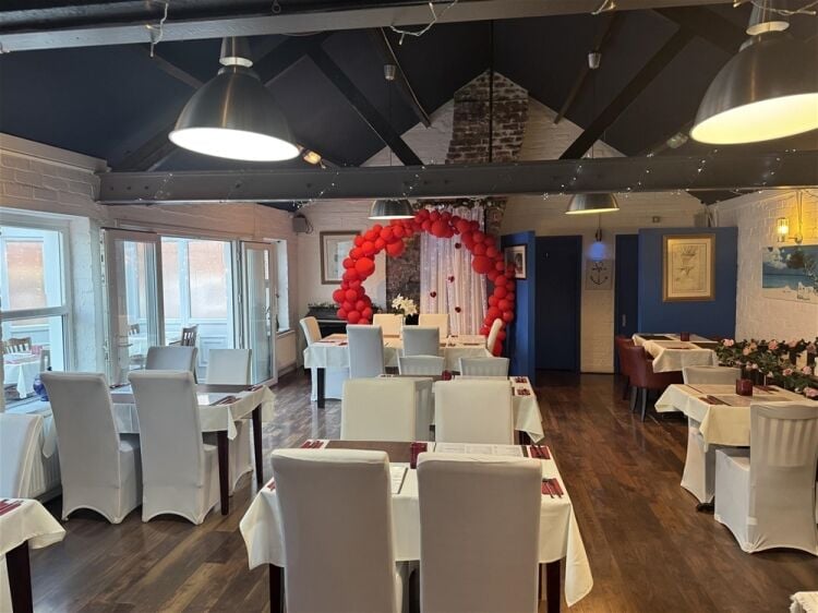 Restaurants For Sale in Sheffield Photo 4