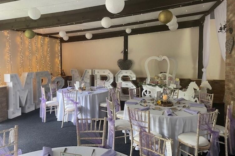 Exclusive Countryside Wedding/Event Venue - Lincs Photo 4