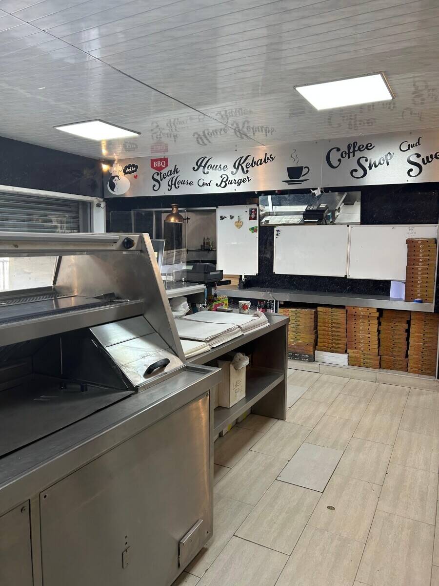 Mancini's Street Food, Newmains Wishaw Leasehold For Sale - Very Busy Shop with Impressive Turnover