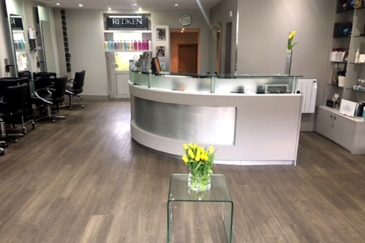 Multi-Gender Hair Salon - Greater London