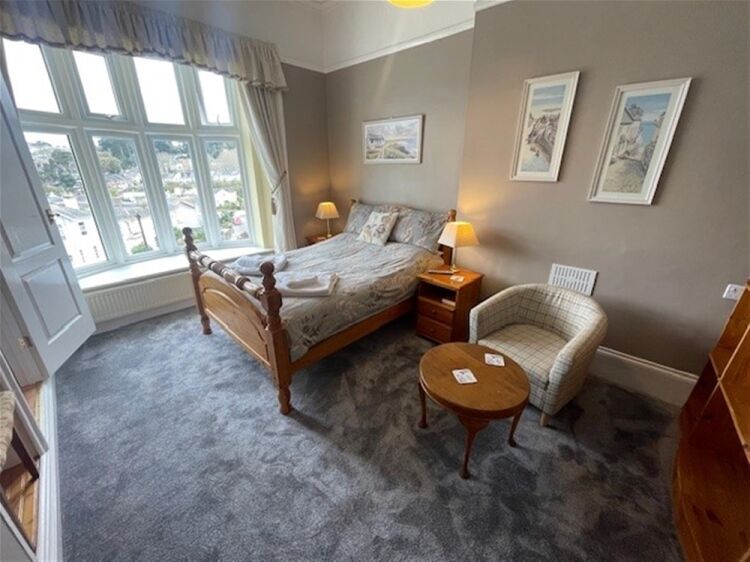 Timeless & Elegant Victorian Guest House with Spacious Owners Accommodation For Sale in Torquay