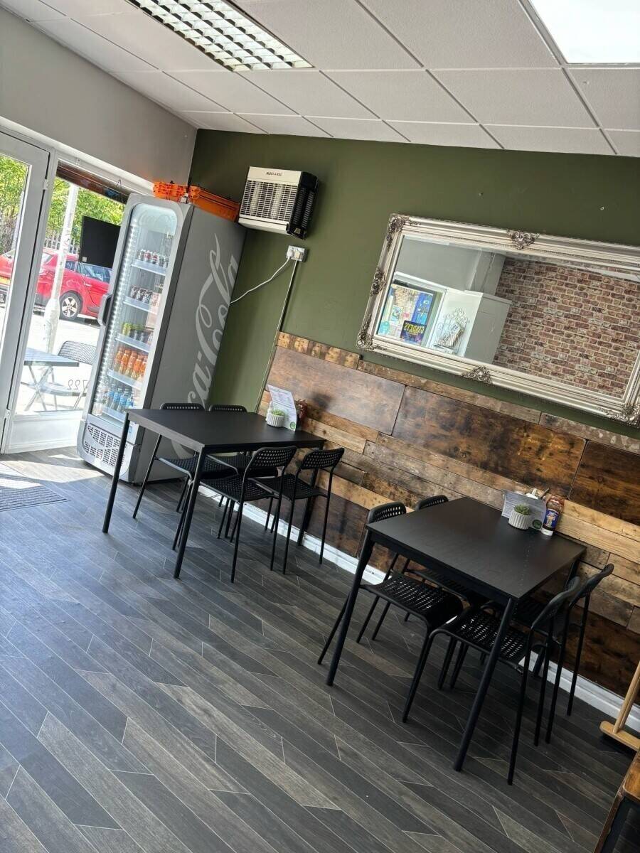 Cafe for sale in prime location