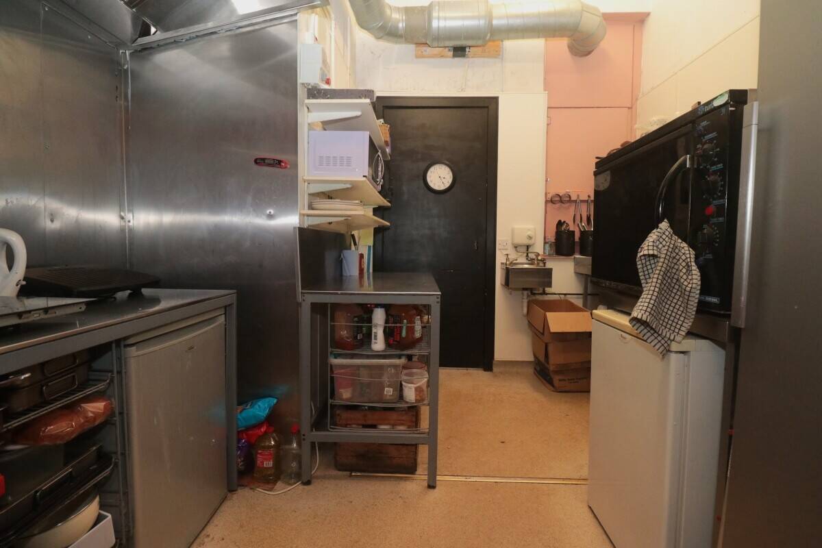 Southside takeaway/deli in busy sought-after Glasgow area