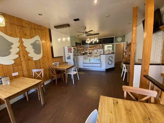 ESTABLISHED CAFE BUSINESS FOR SALE Photo 4