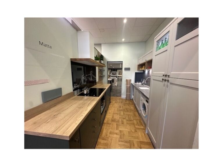 Well Established Kitchen & Bedroom Design Business For Sale