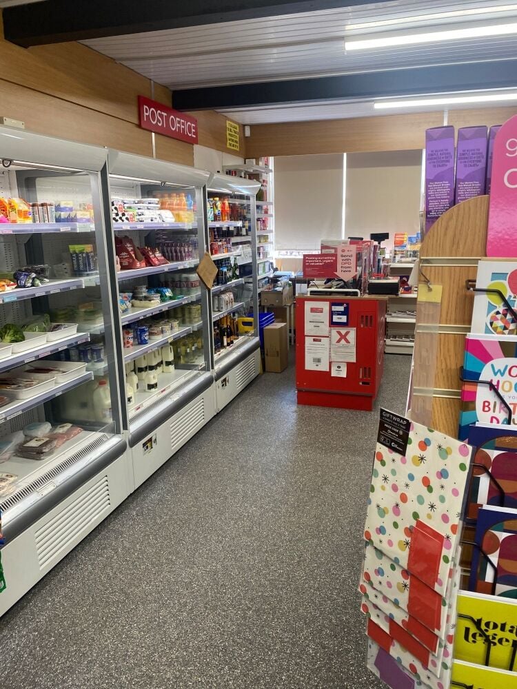 GENERAL STORES WITH POST OFFICE COUNTER & 3/4 BEDROOM ACCOMODATION