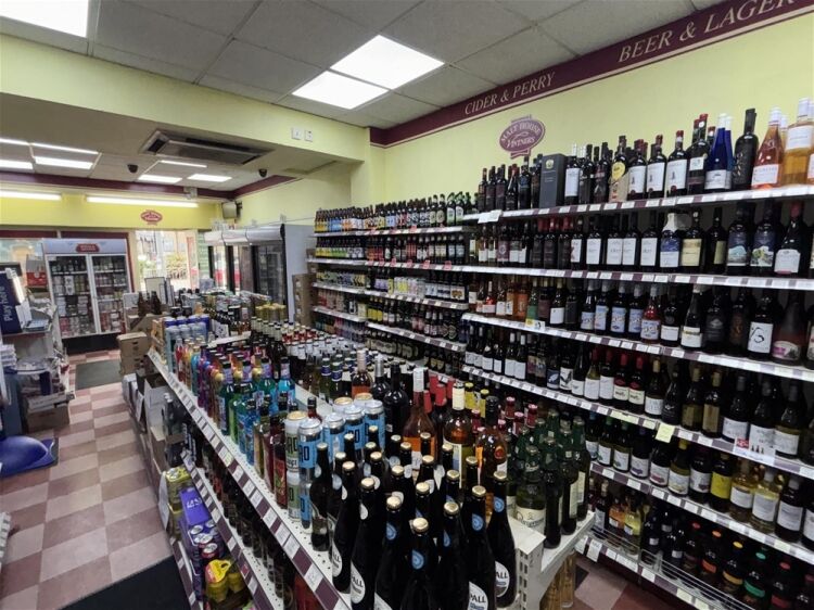 Off License & Convenience For Sale in Halifax