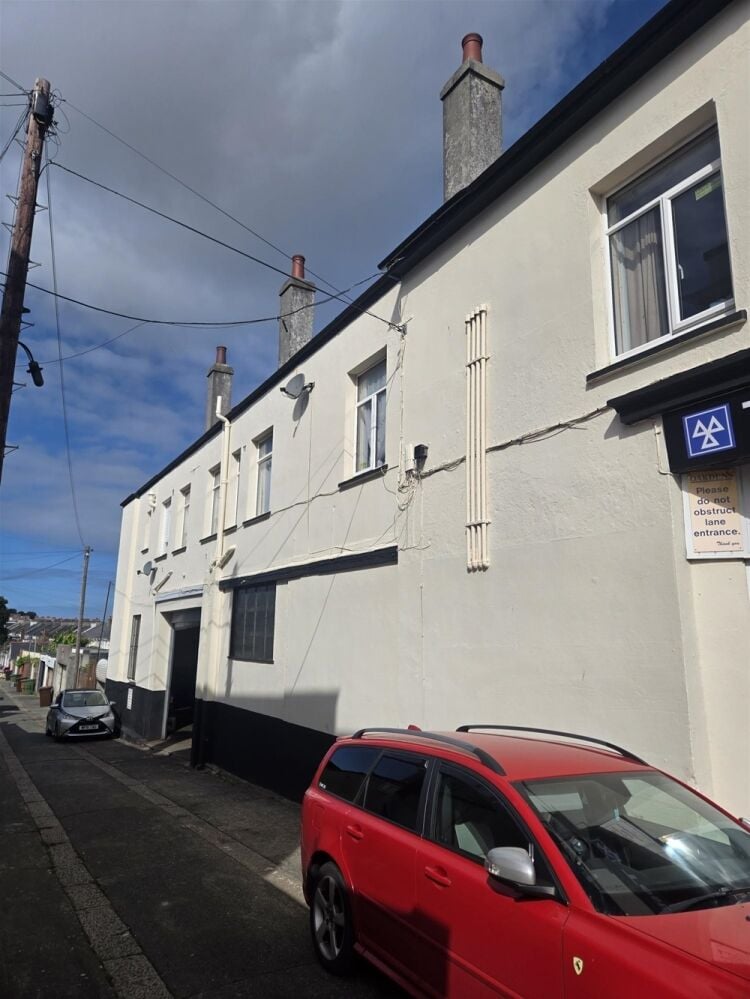 HIGHLY REGARDED MOT AND VEHICLE REPAIR BUSINESS