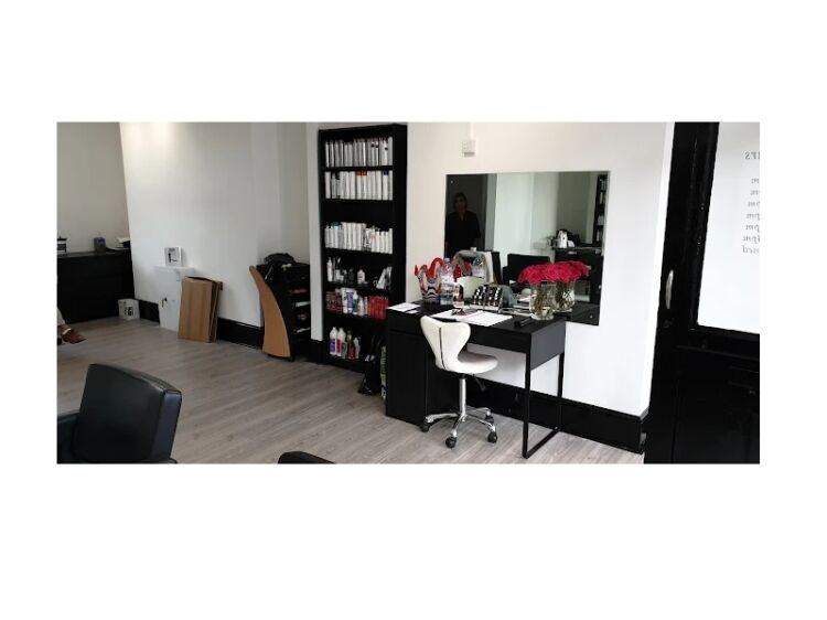 Snip Up This Stylish Salon in Tunbridge Wells!
