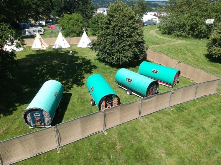 GYPSY BOWTOP CARAVAN RENTAL COMPANY Photo 4