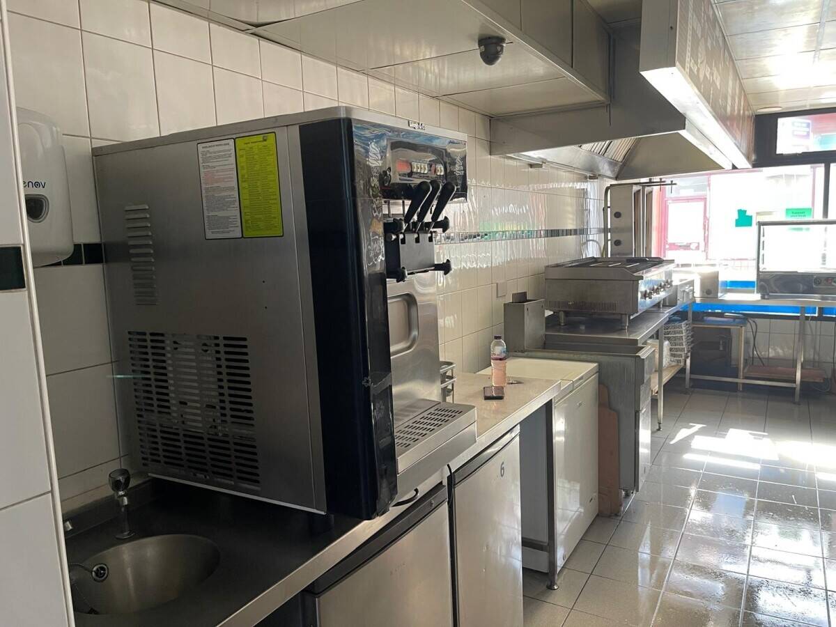 Takeaway for rent /or sale in Middlewich