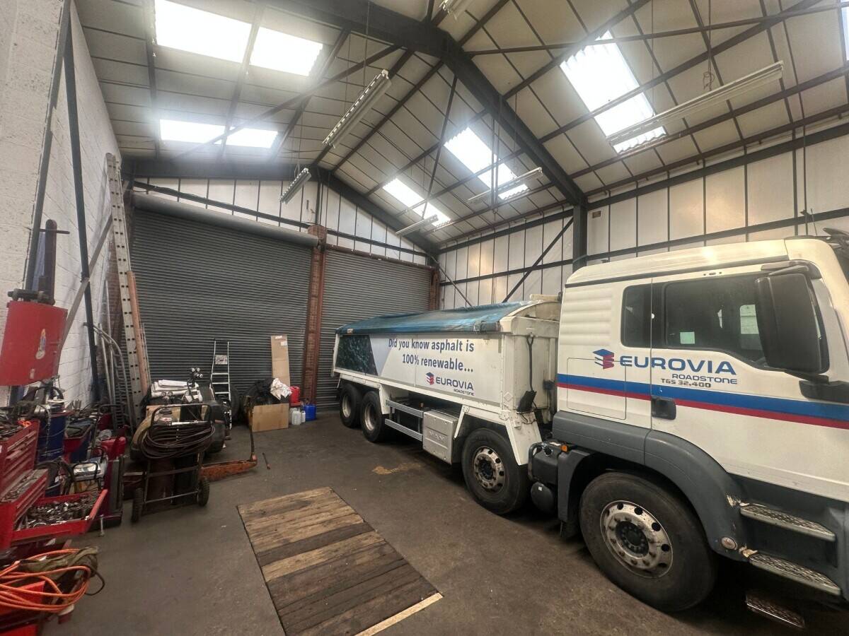Rare Leasehold Opportunity B2 Light Industrial Unit Photo 4