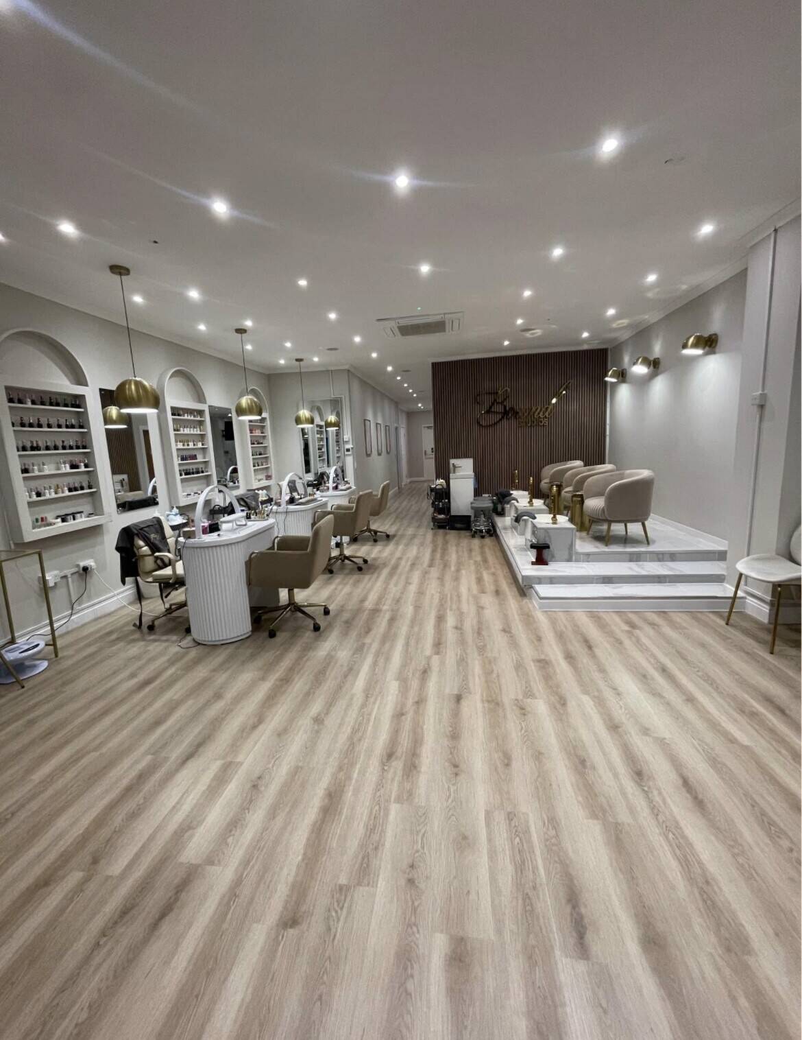 Two floor beauty salon in Kent