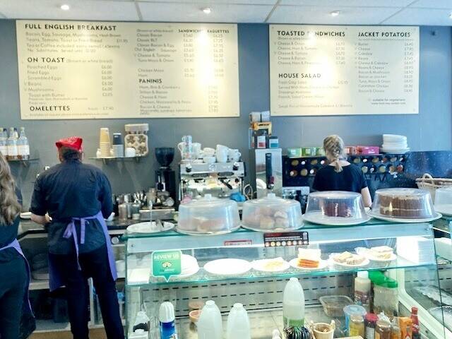 CIRENCESTER CITY CENTER - ESTABLISHED CAFE Photo 4