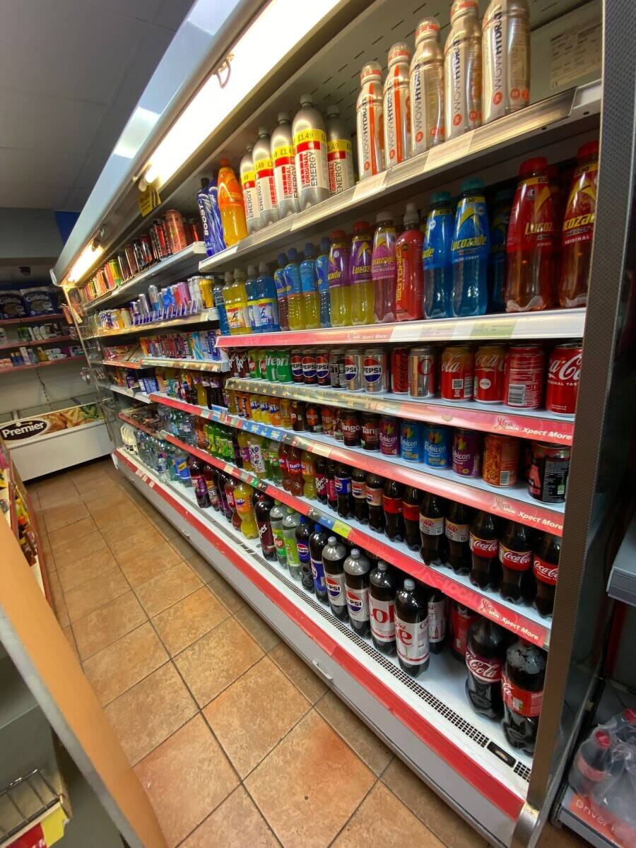 Established Off Licence with Flat & Expansion Potential – Stoke-on-Trent Photo 4