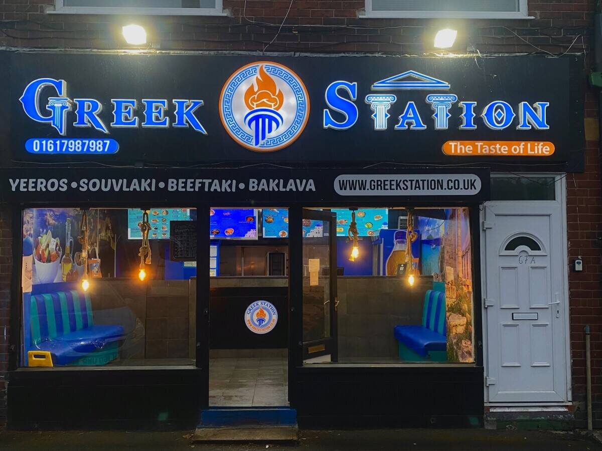 📈 Business for Sale: Greek Takeaway with App 📱 & Big Basement 🏠 &ndash; Profitable 💸 Photo 2