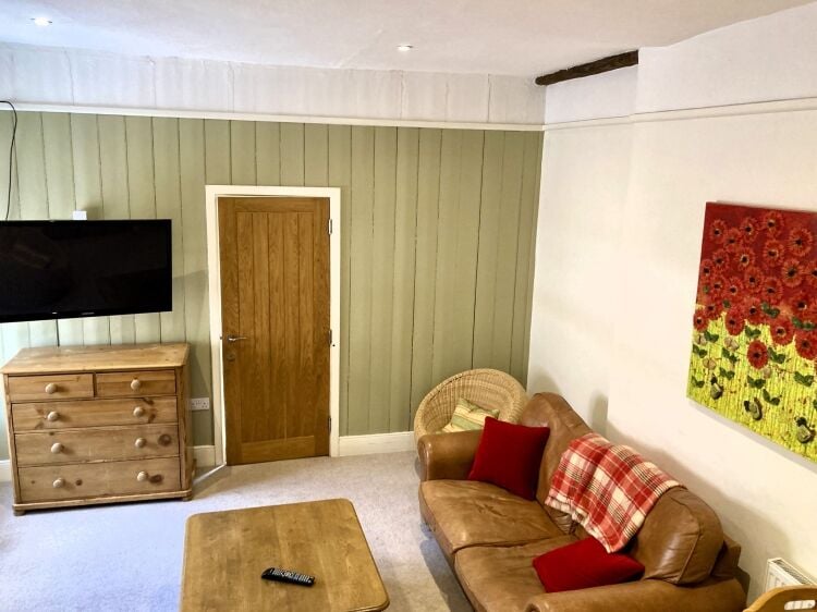 HOLIDAY LETTING ACCOMMODATION/RESIDENTIAL INVESTMENT PROPERTY OPPORTUNITY