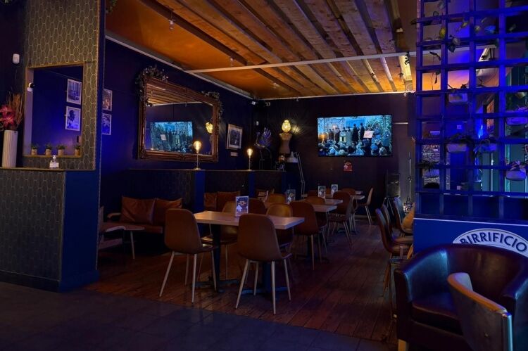 Licenced Coffee Shop, Bar & Restaurant - Liverpool