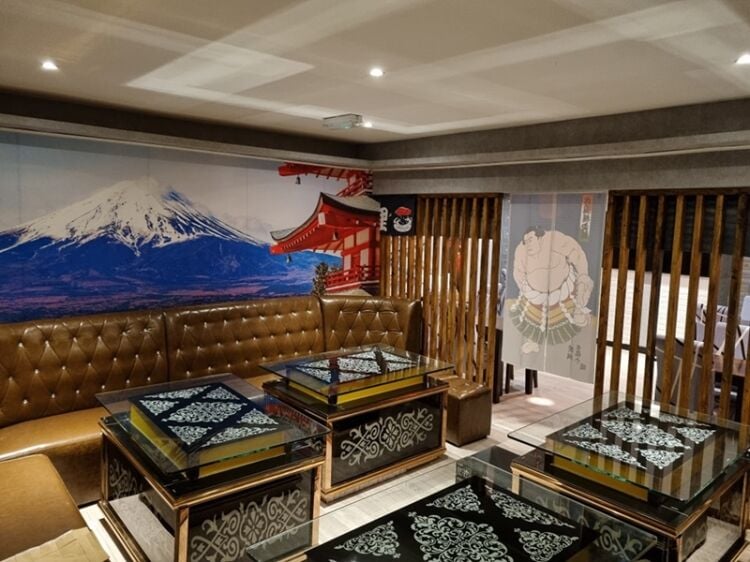 From Sushi Rolls to Bankrolls – Turnkey Japanese Takeaway Opportunity Photo 4