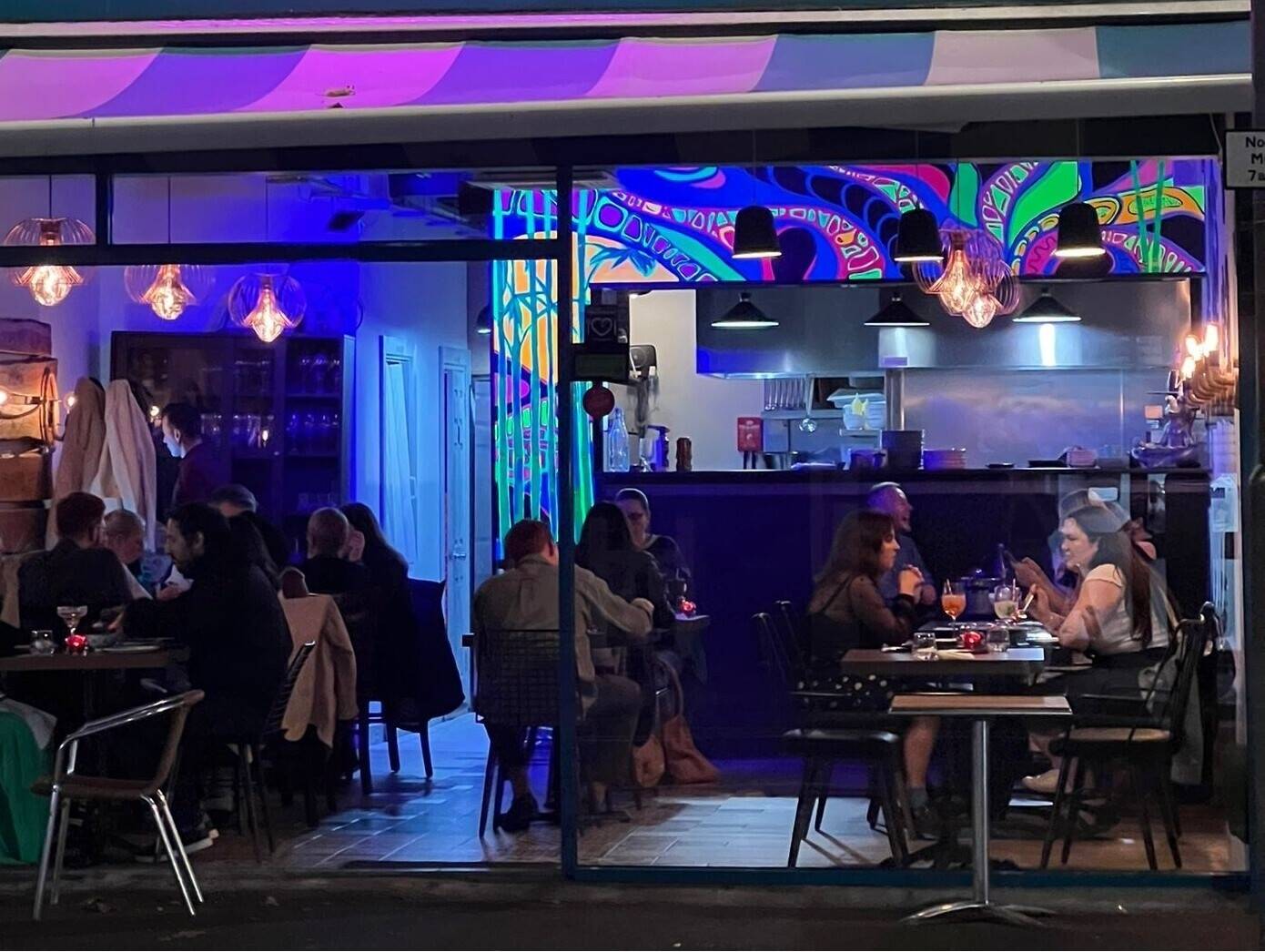 Tapas Serving Style Restaurant For Sale In Leyton 