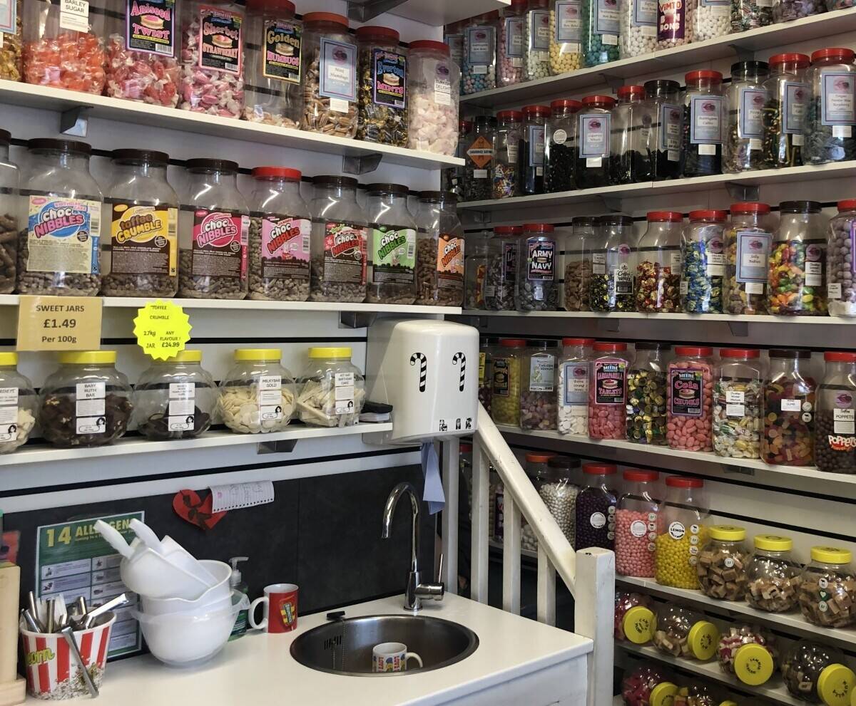 Independent family run sweet shop for sale