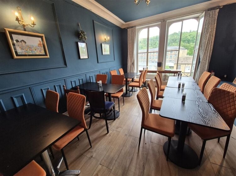 Cafe & Sandwich Bars For Sale in Sowerby Bridge Photo 4